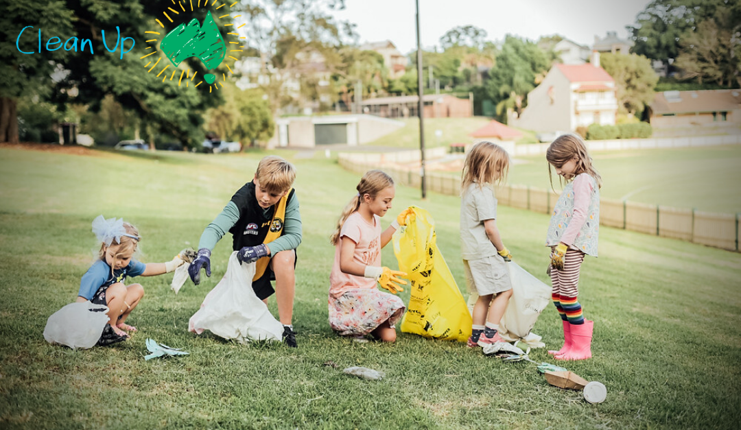 children helping cleanup australia